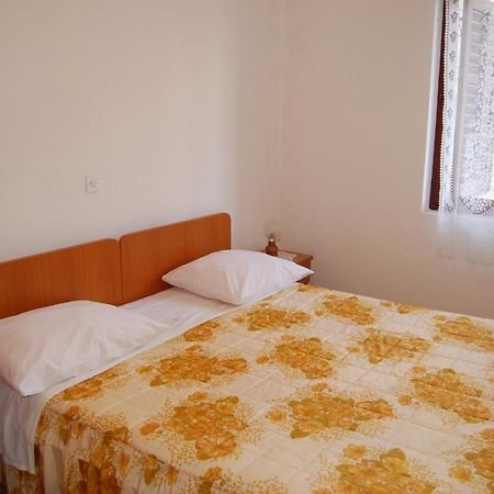 Apartments Villa Angela Krk Town Pokój zdjęcie