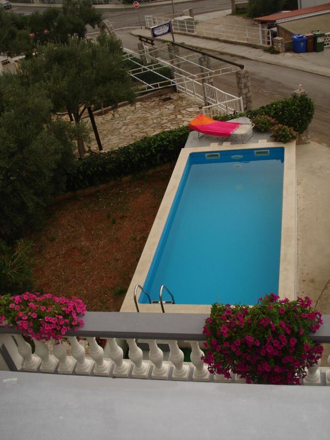 Apartments Villa Angela Krk Town Pokój zdjęcie