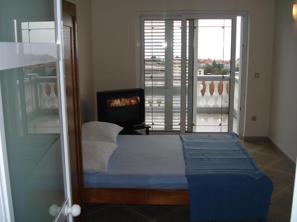 Apartments Villa Angela Krk Town Pokój zdjęcie